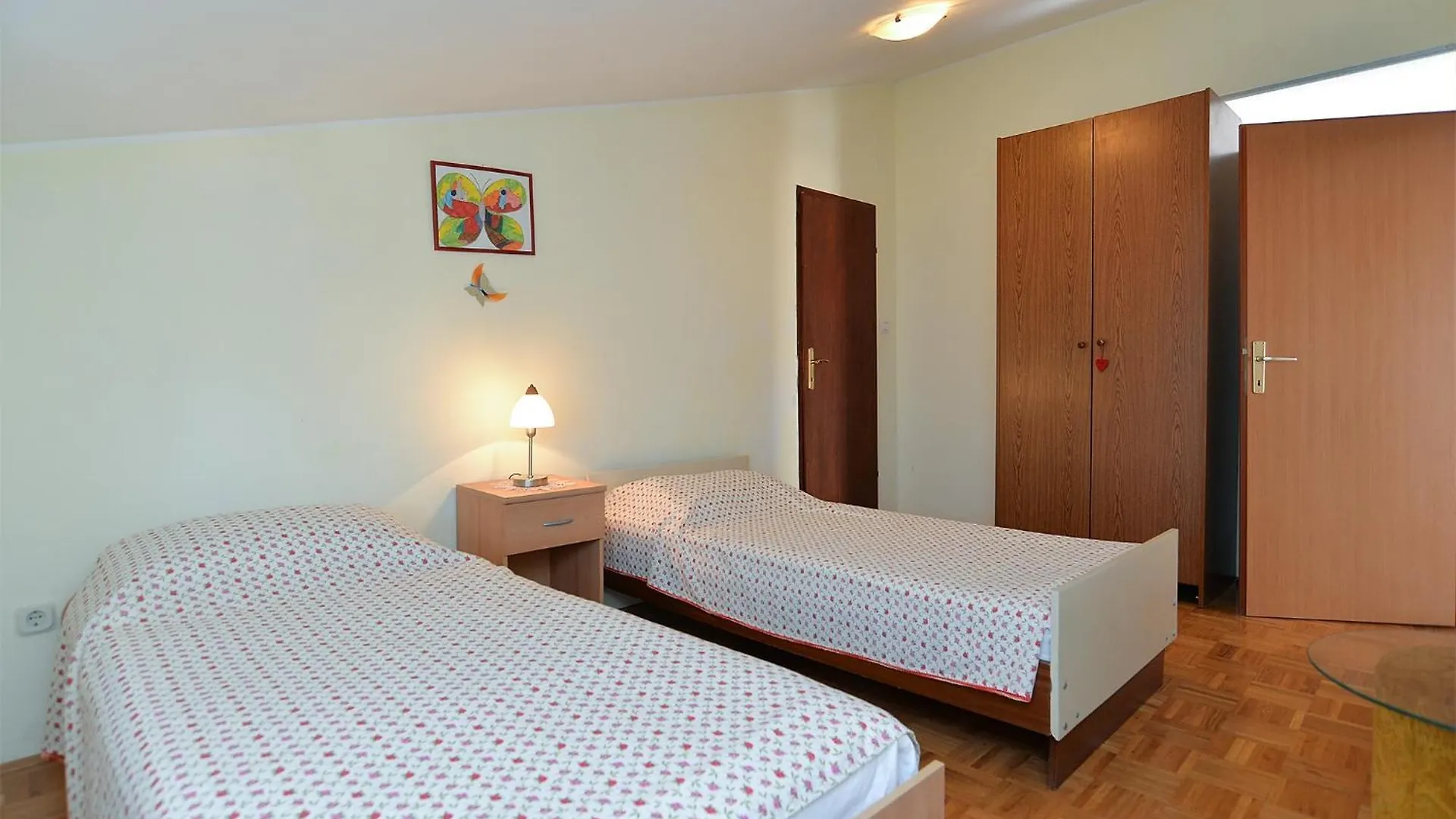 Apartments With A Parking Space Fazana - 19641 Croatia